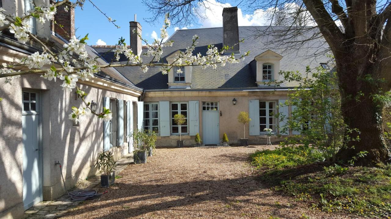 La Maison Celadon Prunay-Cassereau エクステリア 写真